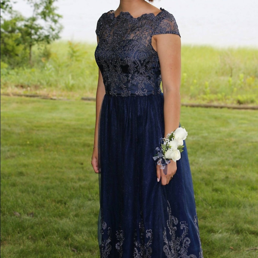 Chi Chi London Formal Lace Maxi Dress
